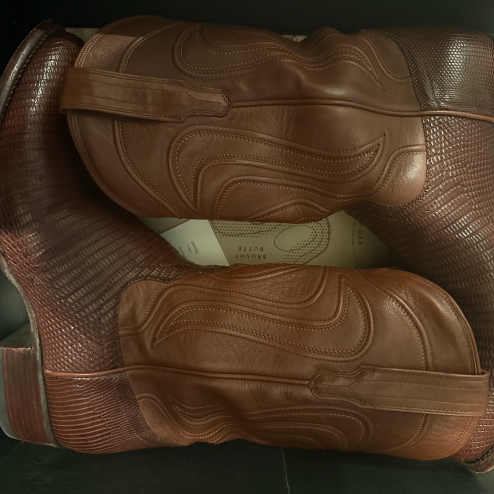 Tecovas Rich Brown Western Boots - Picture 2 of 4